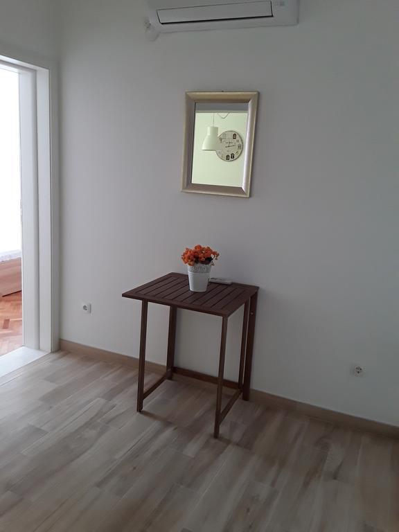 Apartment Lara 特罗吉尔 外观 照片