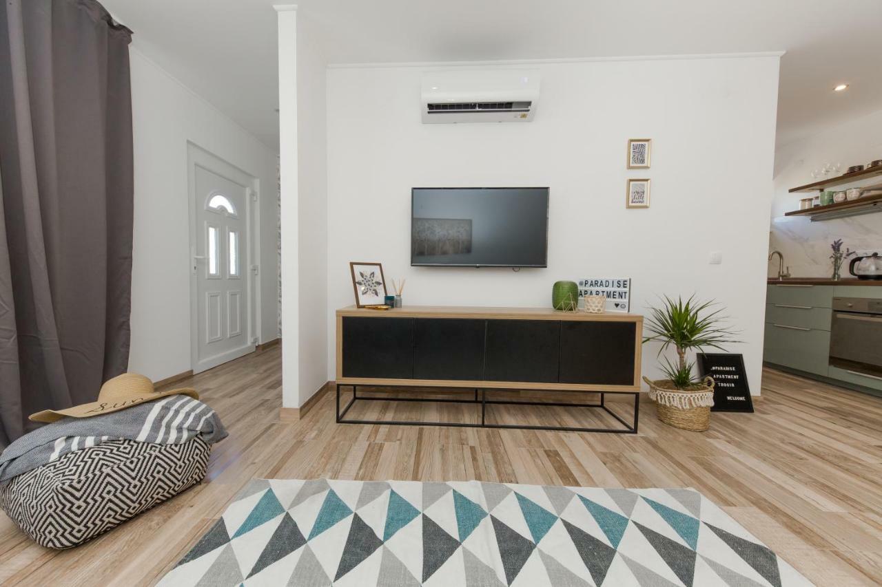 Apartment Lara 特罗吉尔 外观 照片