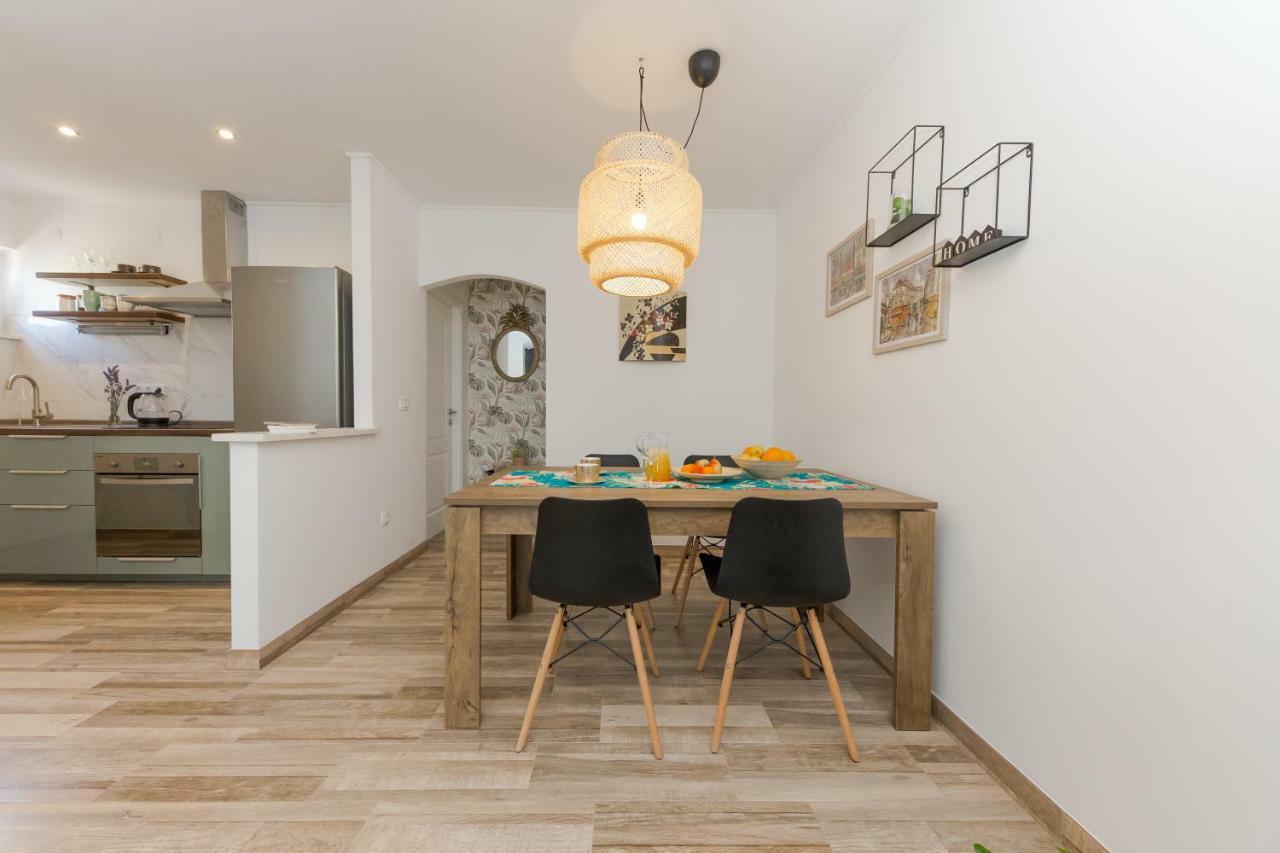 Apartment Lara 特罗吉尔 外观 照片